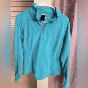 North Face pullover fleece sweatshirt. Teal/blue color